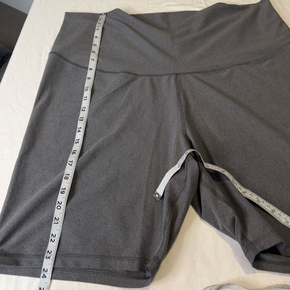 Old Navy Extra High Rise Bike Shorts Womens XXL Gray Outdoor Activewear - Picture 5 of 7